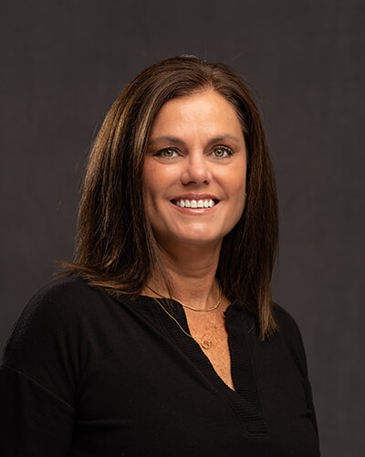 Kim Custer